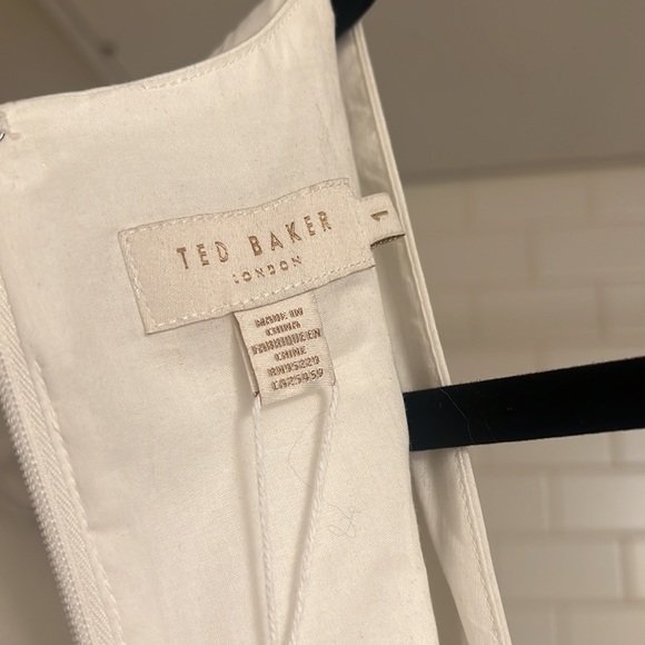 Ted Baker dress. Size is 1. - Picture 4 of 4